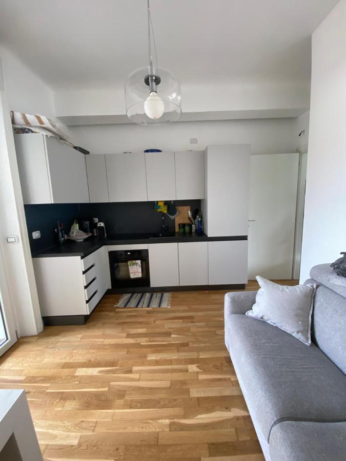 Appartamento Bilocale Terrazza Nolo